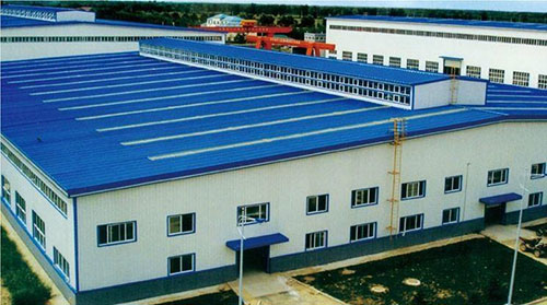 廠房彩鋼瓦防腐聚脲噴涂 高壓聚脲噴涂機(jī)(圖1) 廠房彩鋼瓦防腐聚脲噴涂