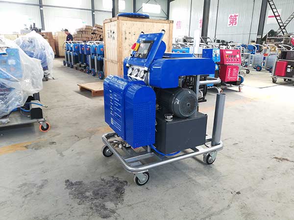 廠房彩鋼瓦防腐聚脲噴涂 高壓聚脲噴涂機(jī)(圖2) H5600D廠房彩鋼瓦防腐聚脲噴涂機(jī)